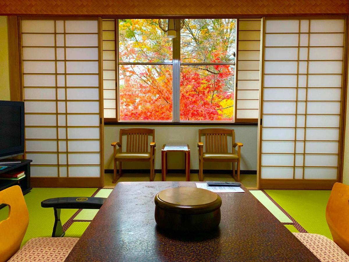 Kirishimaya Ryokan Kusatsu  Buitenkant foto