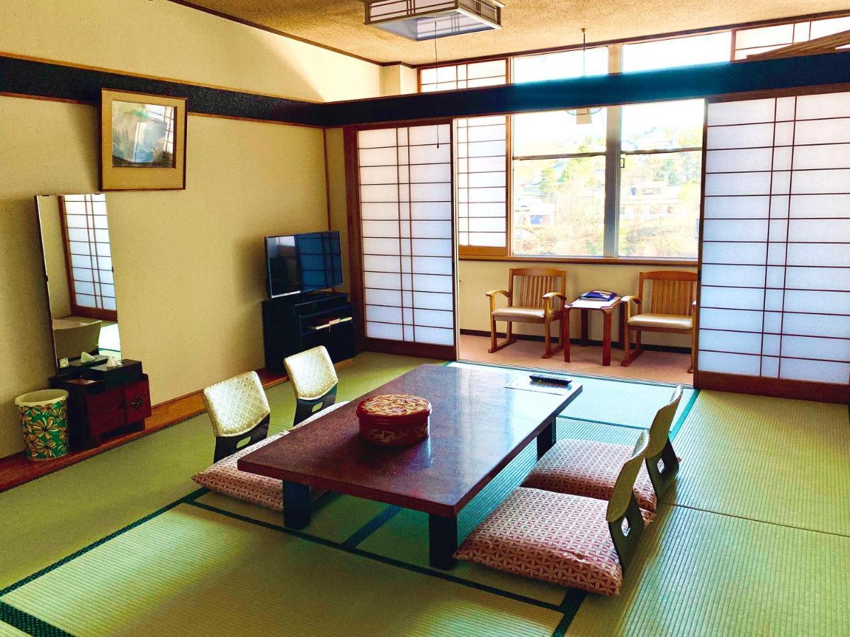 Kirishimaya Ryokan Kusatsu  Buitenkant foto